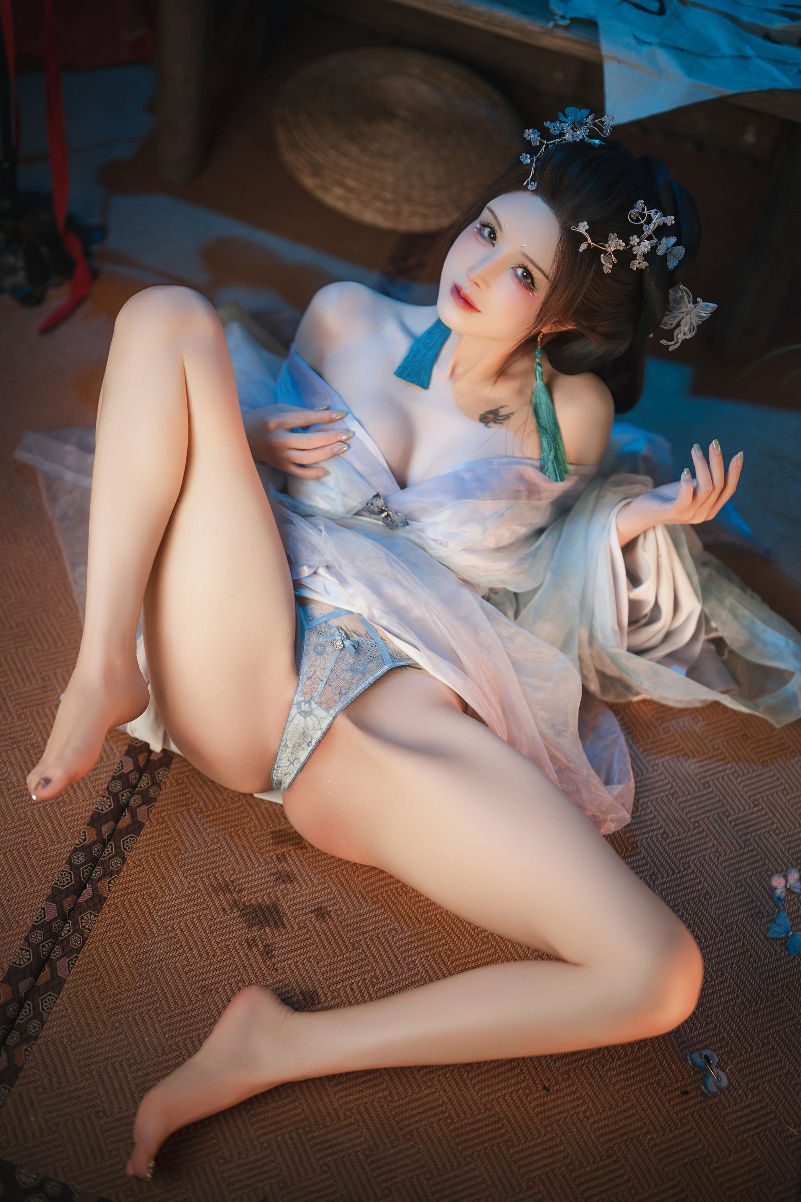 [鹿八岁] NO.123 碎蝶梦-黑丝袜写真