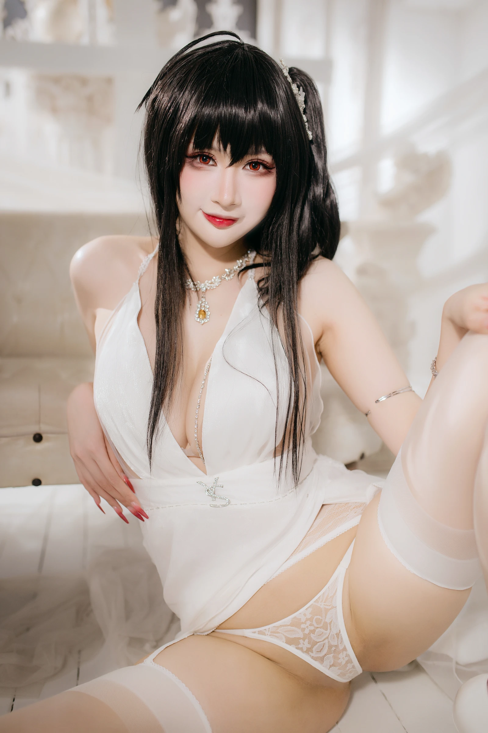 兔胖胖 大凤花嫁-黑丝袜写真