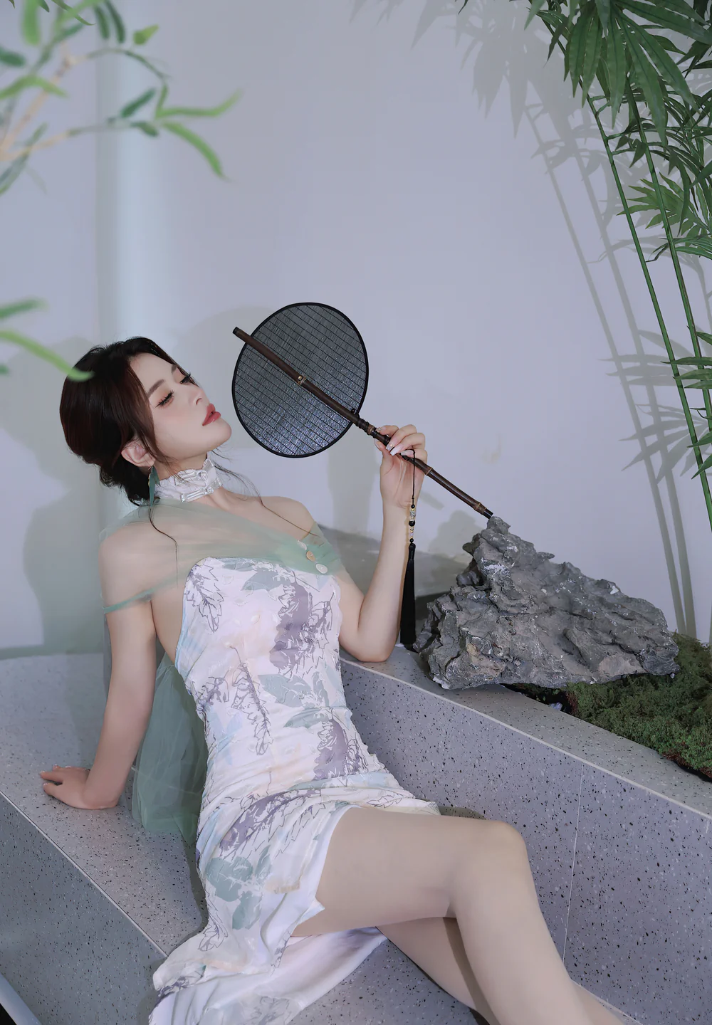 [Xiuren秀人网] - NO.10694 - 阿依莎