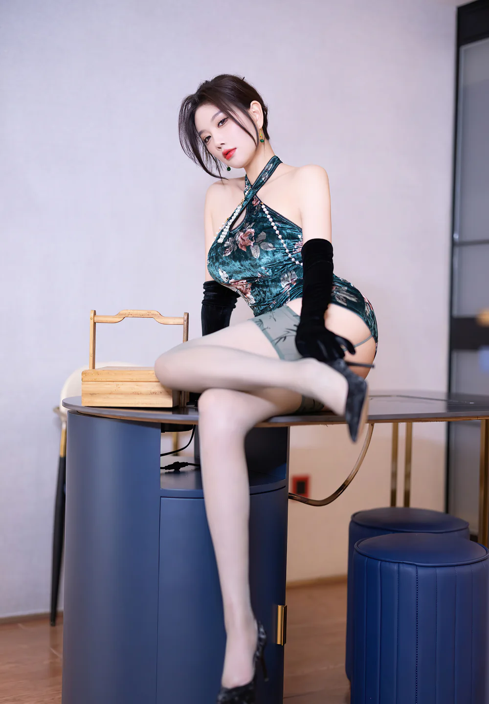 [Xiuren秀人网] - NO.9165 - 杨晨晨Yome
