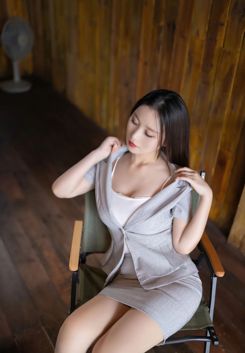 [Xiuren秀人网] - NO.9474 - 杏子Yada