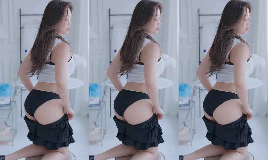 长腿美女制服内衣秀写真 [360V]-黑丝袜写真